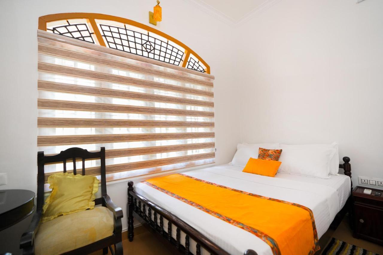 Parudeesa - Heavenly- Luxurious Palace Look-Near Cbd - Kerala - India With Breakfast Kāladi المظهر الخارجي الصورة